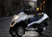 Piaggio MP3 Hybrid